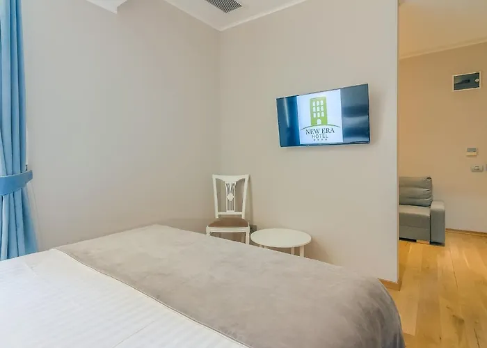 New Era Old Town Party Zone Bucharest- Parking With Fee Nearby - Not At The ! Hotel Bucareste