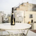 뉴 에라 호텔 호텔