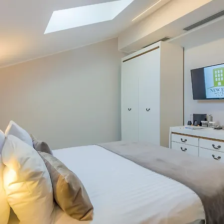 New Era Old Town Party Zone Bucharest- Parking With Fee Nearby - Not At The ! Otel Bükreş