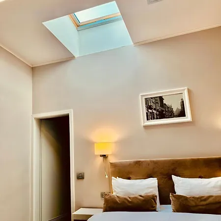 New Era Hotel Old Town - Parking With Fee Nearby - Not At The Hotel ! Hotel 4*