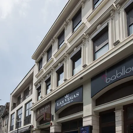 New Era Old Town - Parking With Fee Nearby - Not At The ! 4*