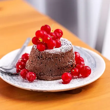 Otel New Era Old Town Party Zone Bucharest- Parking With Fee Nearby - Not At The ! Bükreş