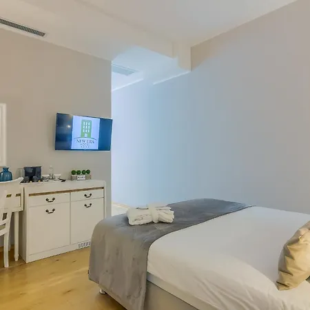 New Era Old Town Party Zone Bucharest- Parking With Fee Nearby - Not At The !