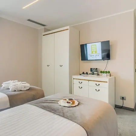 Hotel New Era Old Town Party Zone Bucharest- Parking With Fee Nearby - Not At The !