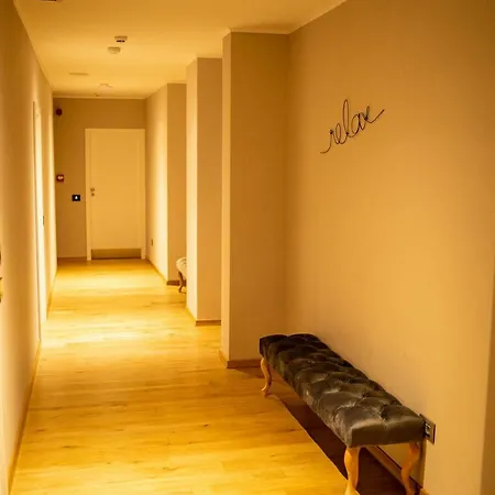 Hotel New Era Old Town Parking With Fee Nearby Bukarest