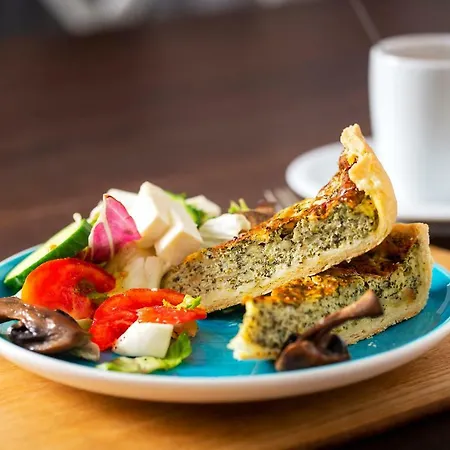 Hotel New Era Old Town Party Zone Bucharest- Parking With Fee Nearby - Not At The !